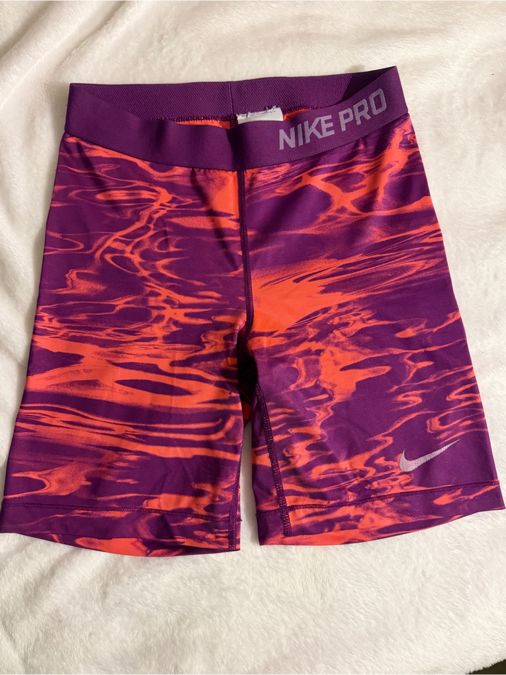 Nike Pro women’s Purple & Orange bike shorts. Longer length
